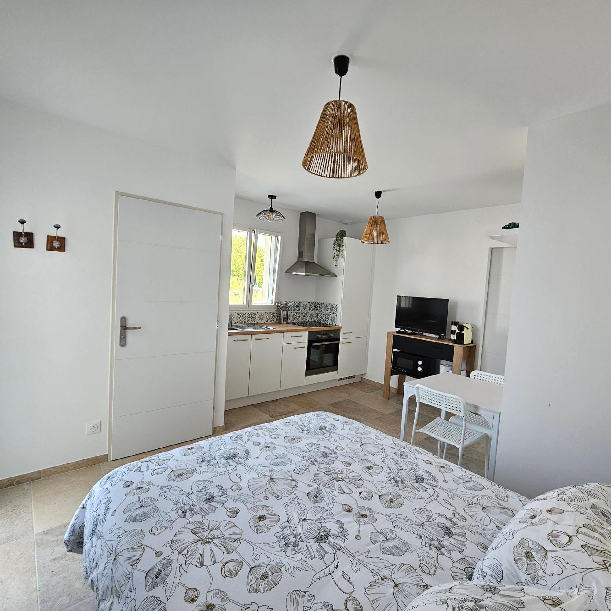 Studio Des Haras Chatelaillon-Plage Exterior photo